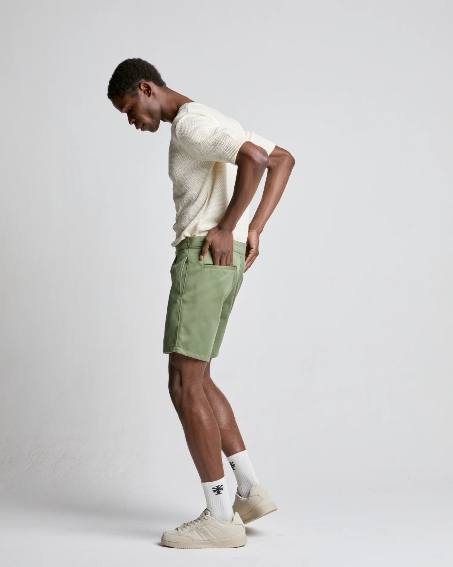RELAXED COTTON SHORT - OLIVINE