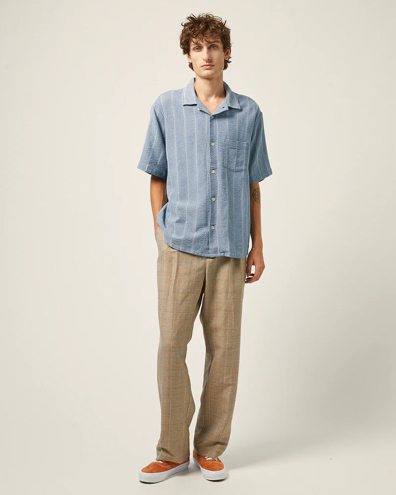 STRIPED SEERSUCKER SHIRT - INDIGO